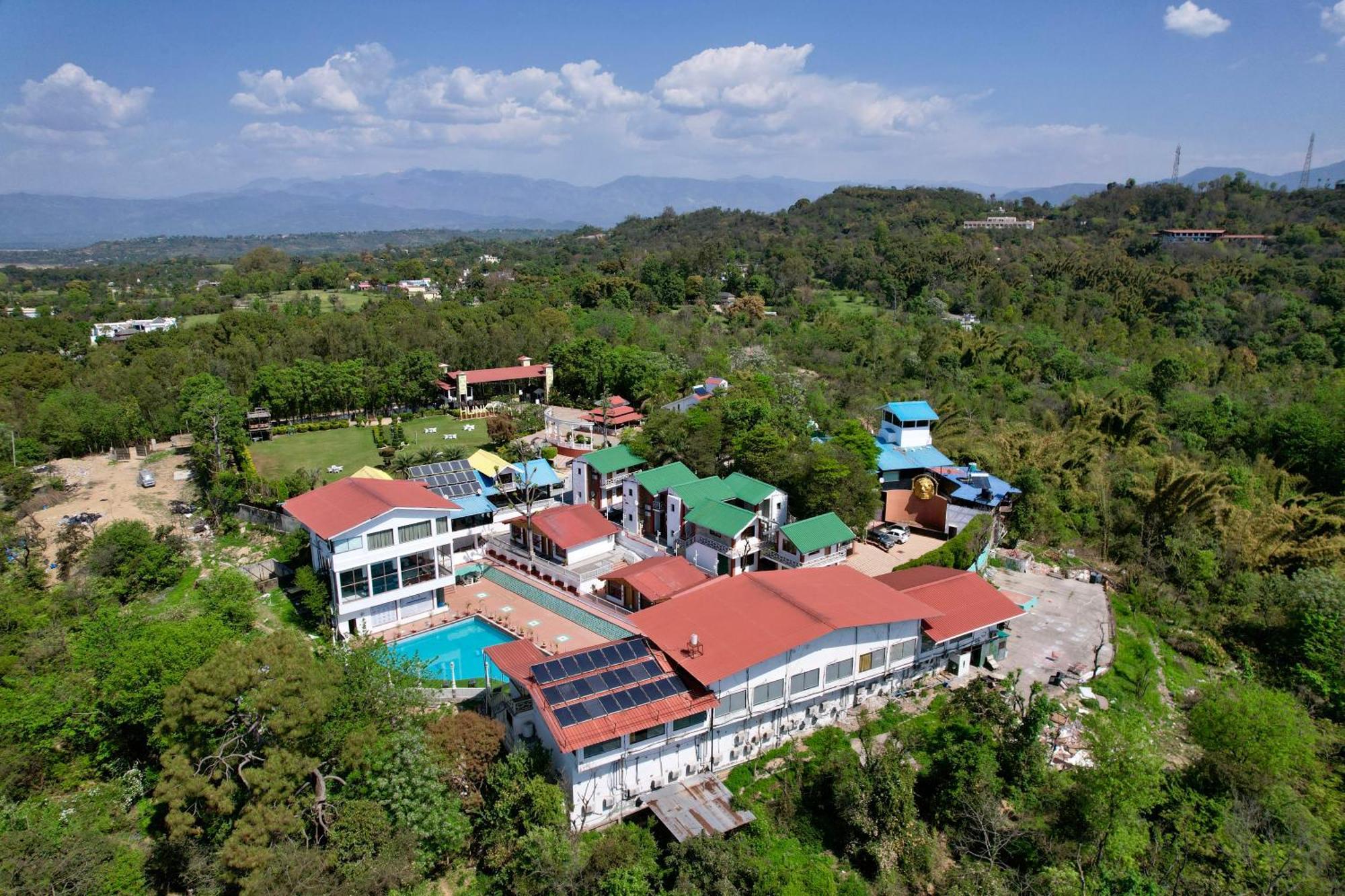 Hunky Dory Resort And Spa Dhar Khurd 외부 사진
